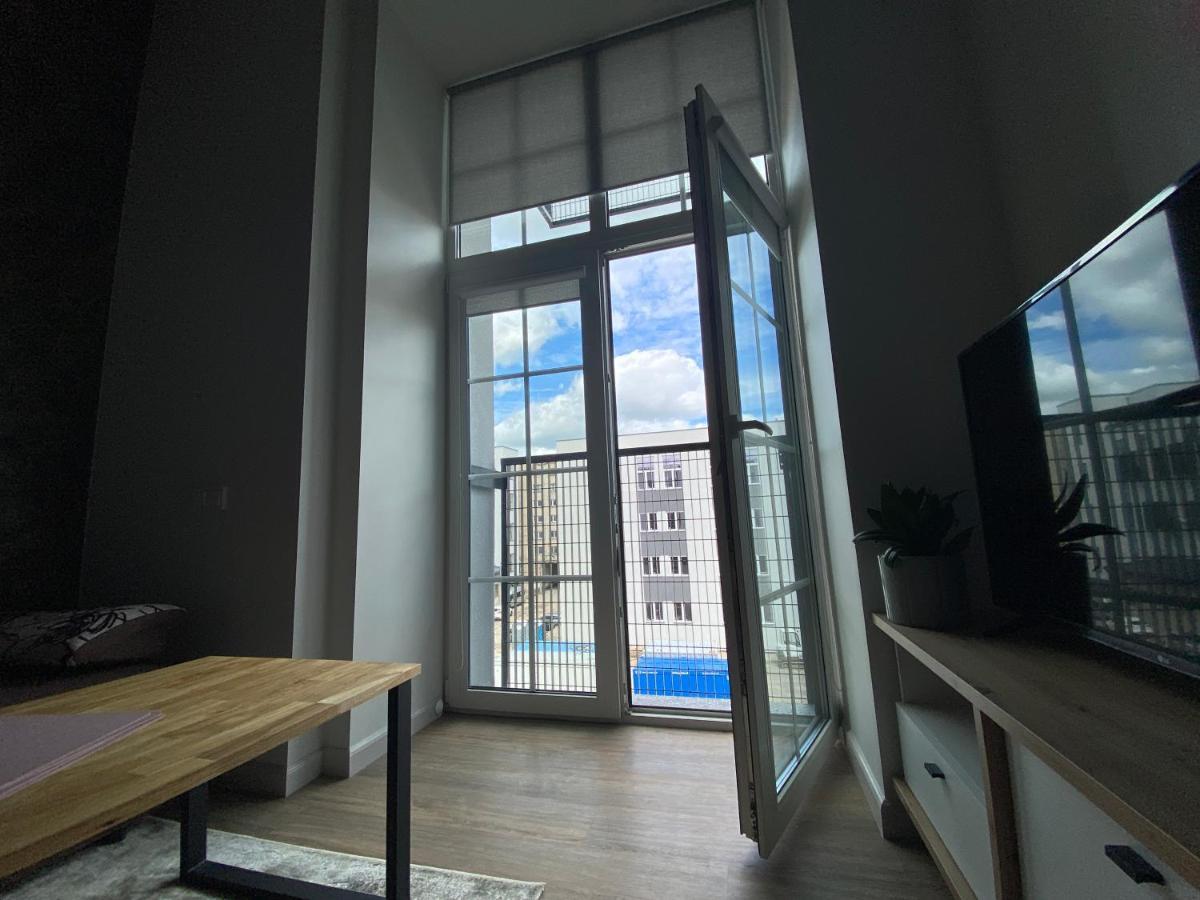 Radio City Loft Apartment Kaunas Luaran gambar